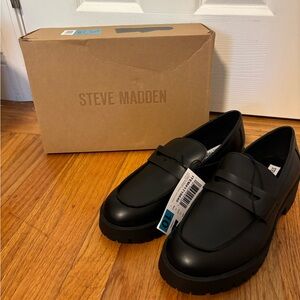 Steve Madden Black Loafers